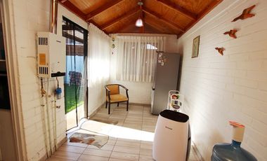 Se Vende Cómoda Casa Pareada de 2 pisos en Maipú
