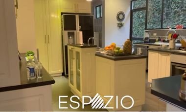 Casa de lujo en venta sector San Juan de Cumbaya