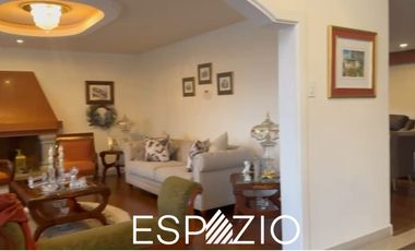 Casa de lujo en venta sector San Juan de Cumbaya