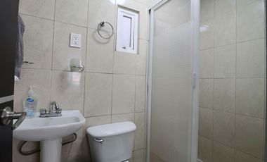 Departamento en RENTA en planta baja en las Americas