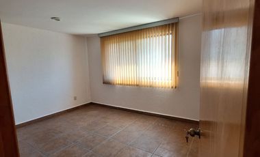CASA EN VENTA FRACCIONAMIENTO TORRES LINDAVISTA