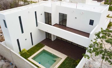 CASA EN CHOLUL, EN PRIVADA PLENUM RESIDENCIAL, ENTREGA INMEDIATA.