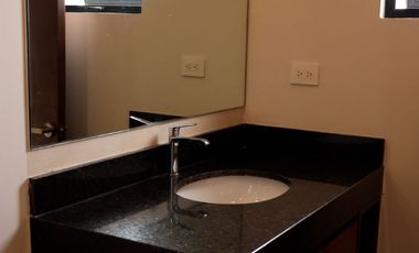 CASA EN CHOLUL, EN PRIVADA PLENUM RESIDENCIAL, ENTREGA INMEDIATA.