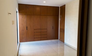 CASA EN CHOLUL, EN PRIVADA PLENUM RESIDENCIAL, ENTREGA INMEDIATA.