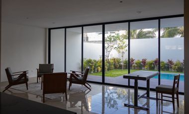 CASA EN CHOLUL, ENTREGA INMEDIATA, EN PRIVADA PLENUM RESIDENCIAL.