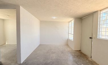 Casa en venta en Villas Terranova con excedente