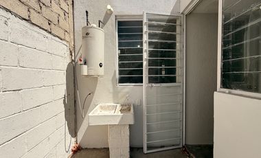 Casa en venta en Villas Terranova con excedente