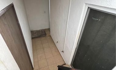 CASA EN VENTA IDEAL PARA INVERSION, UBICADA EN LA SM 23 DE CANCUN