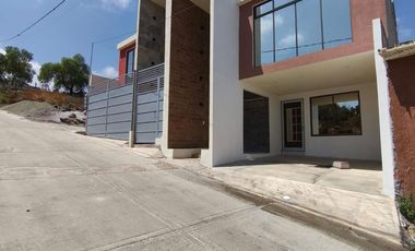 CASA DE 3 RECAMARAS MODELO RUBI, COL EXQUITLAN, TULANCINGO