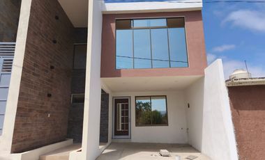 CASA DE 3 RECAMARAS MODELO RUBI, COL EXQUITLAN, TULANCINGO
