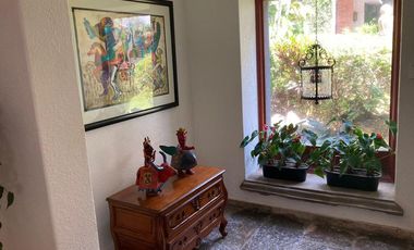 VENDO ESPECTACULAR QUINTA EN CUERNAVACA, MAGNIFICA UBICACIÓN