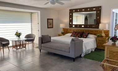 VENDO ESPECTACULAR QUINTA EN CUERNAVACA, MAGNIFICA UBICACIÓN