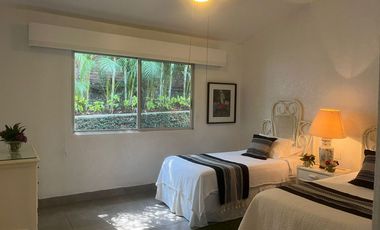 VENDO ESPECTACULAR QUINTA EN CUERNAVACA, MAGNIFICA UBICACIÓN
