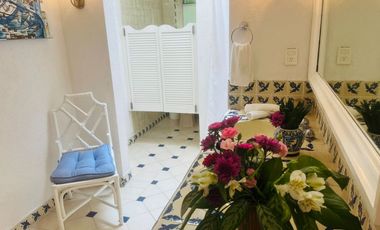 VENDO ESPECTACULAR QUINTA EN CUERNAVACA, MAGNIFICA UBICACIÓN