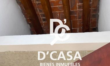 SE VENDE CASA EN CALLE 5 DE MAYO