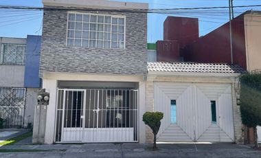 CASA EN RENTA, TOLUCA