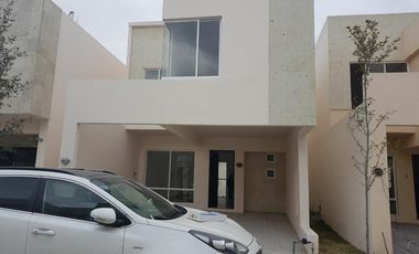 CASA AMUEBLADA EN RENTA DREAM LAGOONS APODACA