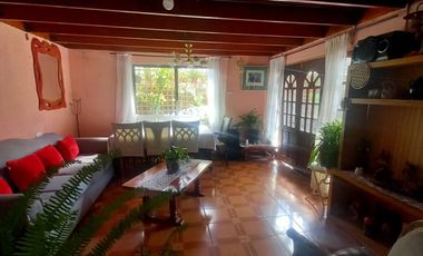 Se vende casa de dos pisos en Peñalolen