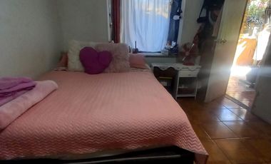 Se vende casa de dos pisos en Peñalolen