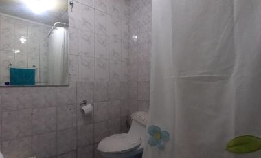 Se vende casa de dos pisos en Peñalolen
