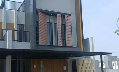 Rumah Disewakan Cluster Mahakam Jakarta Garden City