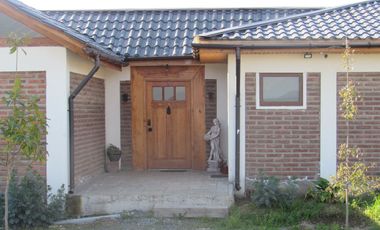 Venta hermosa propiedad, sector mostazal