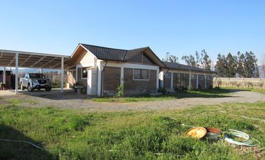 Venta hermosa propiedad, sector mostazal