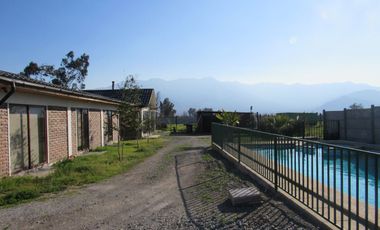 Venta hermosa propiedad, sector mostazal