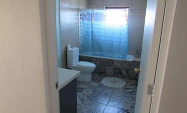 Venta hermosa propiedad, sector mostazal