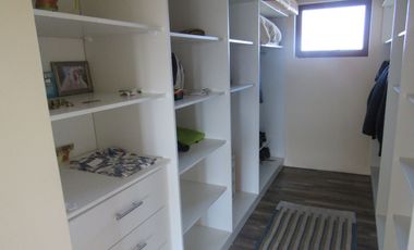 Venta hermosa propiedad, sector mostazal