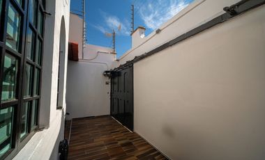 Casa de 5 recámaras en venta en lomas independencia