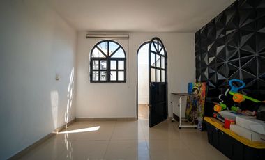 Casa de 5 recámaras en venta en lomas independencia