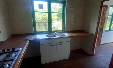 Casa en arriendo de dos pisos en Comunidad Ecológica de Peñalolen