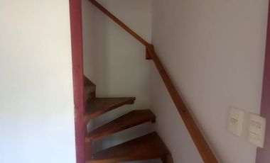 Casa en arriendo de dos pisos en Comunidad Ecológica de Peñalolen