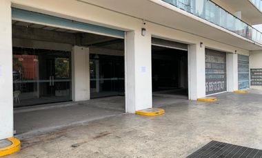 AMPLIO LOCAL COMERCIAL 169 METROS UBICACIÓN ESTRATÉGICA