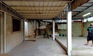 FOR SALE Commercial lot with old structure located at Brgy. Malamig, Mandaluyong City