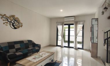 Disewakan Rumah Cluster Cosmo Lippo Cikarang