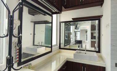 Disewakan Rumah Cluster Beverly Lippo Cikarang