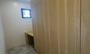 CORNER UNIT HOUSE AND LOT FOR SALE IN MARIGONDON LAPULAPU  CITY