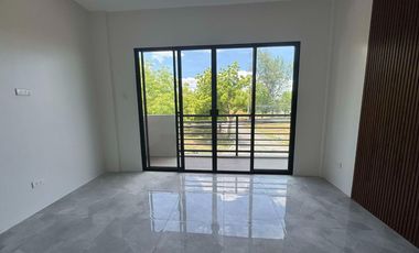 CORNER UNIT HOUSE AND LOT FOR SALE IN MARIGONDON LAPULAPU  CITY