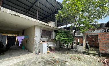 PROPIEDAD COMERCIAL EN VENTA EN ZONA BANCARIA DE PORTOVIEJO