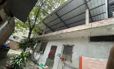 PROPIEDAD COMERCIAL EN VENTA EN ZONA BANCARIA DE PORTOVIEJO