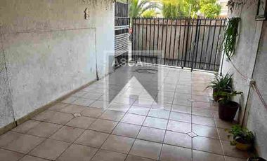 VENDO CASA 3D Y 2B PLAZA LO CRUZAT QUILICURA