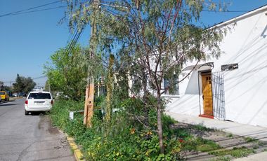 En venta casa esquina 4D+2B+Local comercial en Av. El Parrón Comuna La Cisterna