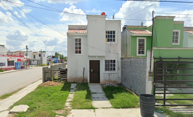 CASA DE RECUPERACIÓN BANCARIA EN CALLE ALEJANDRO RODRIGUEZ JIMENEZ, FRACC. LOS PRESIDENTES, MATAMOROS, TAMAULIPAS. ¡NO SE ACEPTAN CRÉDITOS!