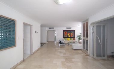 Apartamento en arriendo en Alto Prado.