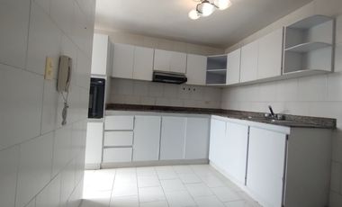 Apartamento en arriendo en Alto Prado.
