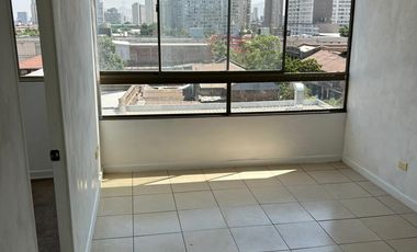 VENTA DE COMODO DEPARTAMENTO EN INDEPENDENCIA