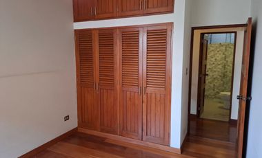 DUPLEX 256 M2, CHACARILLA DEL ESTANQUE, $ 280,000