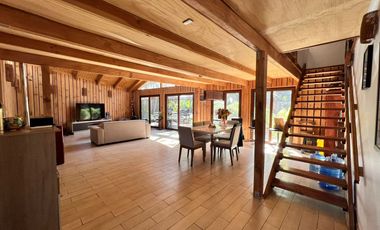 Increíble casa   en amplio  terreno